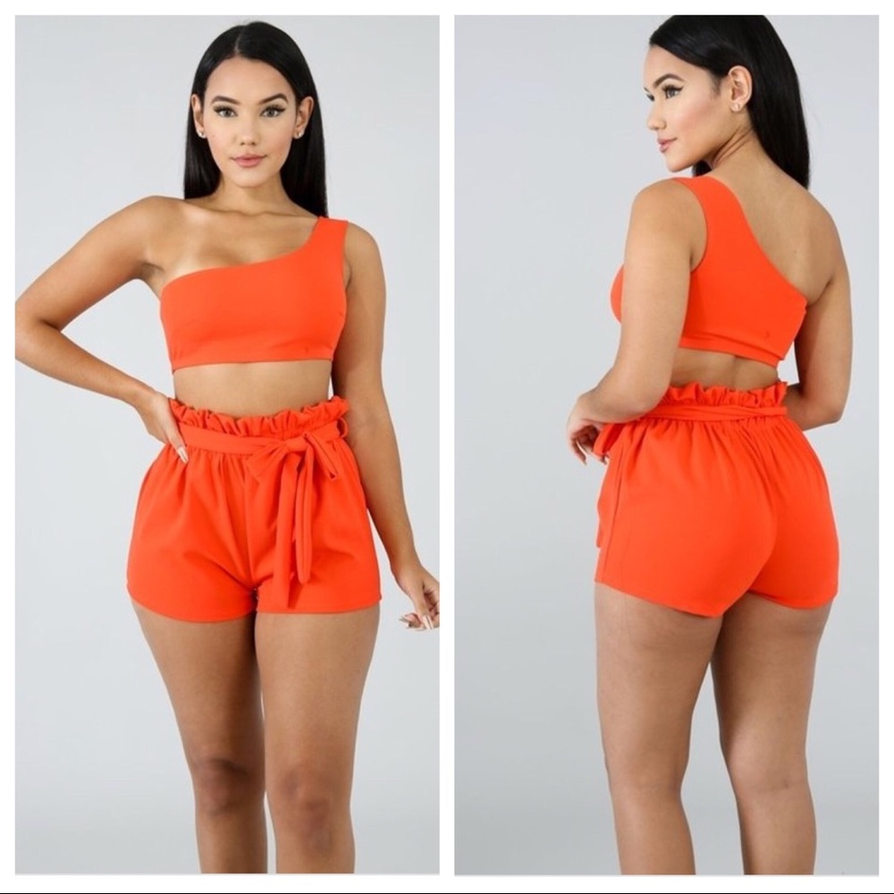 2-Piece Short Set